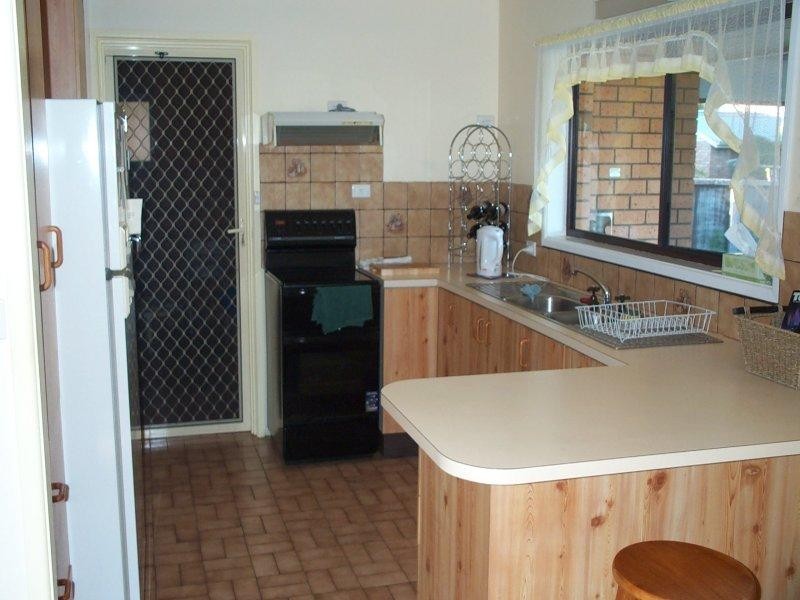 11 Raleigh Street, Scotts Head NSW 2447