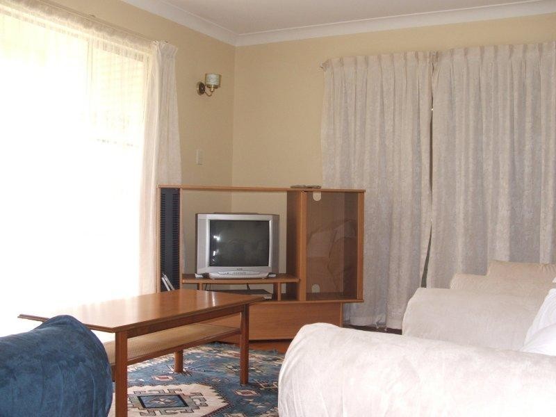 15 South Pacific Drive, Scotts Head NSW 2447