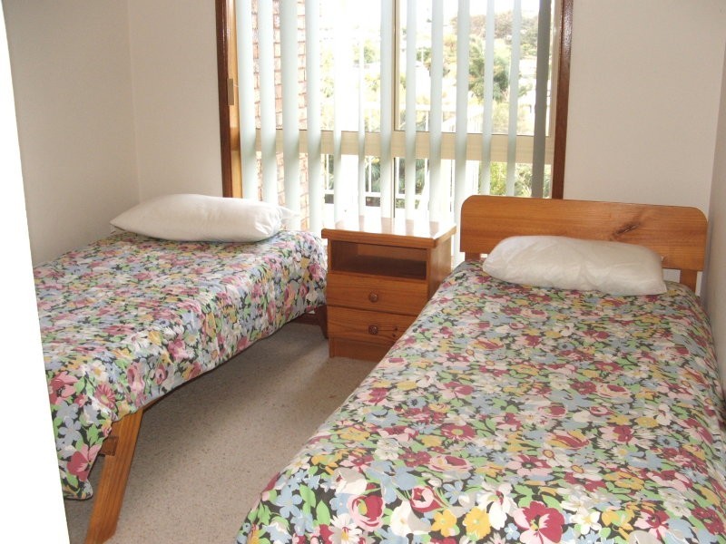 18 Raleigh Street, Scotts Head NSW 2447