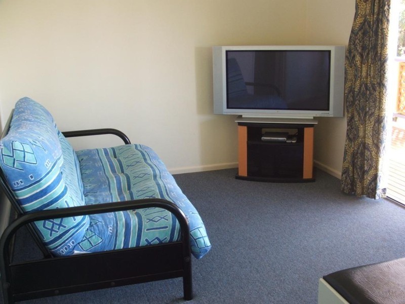 9 Wallace Street, Scotts Head NSW 2447