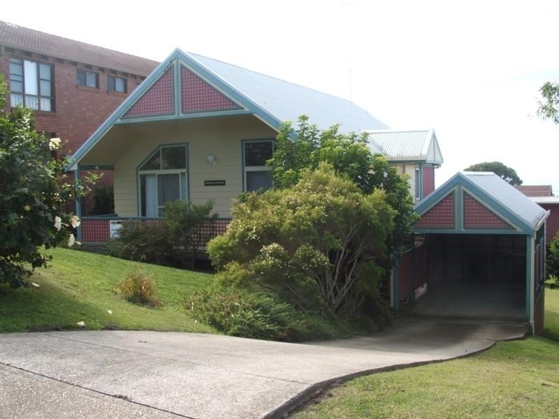 6 Vista Way, Scotts Head NSW 2447