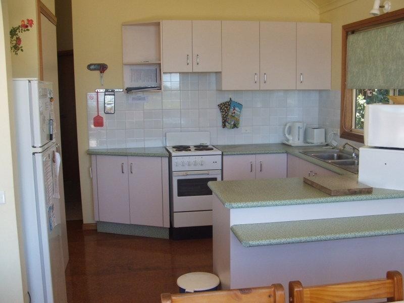 6 Vista Way, Scotts Head NSW 2447