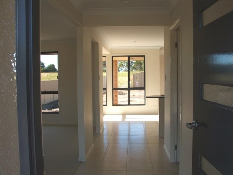 6 Preston Drive, Macksville NSW 2447