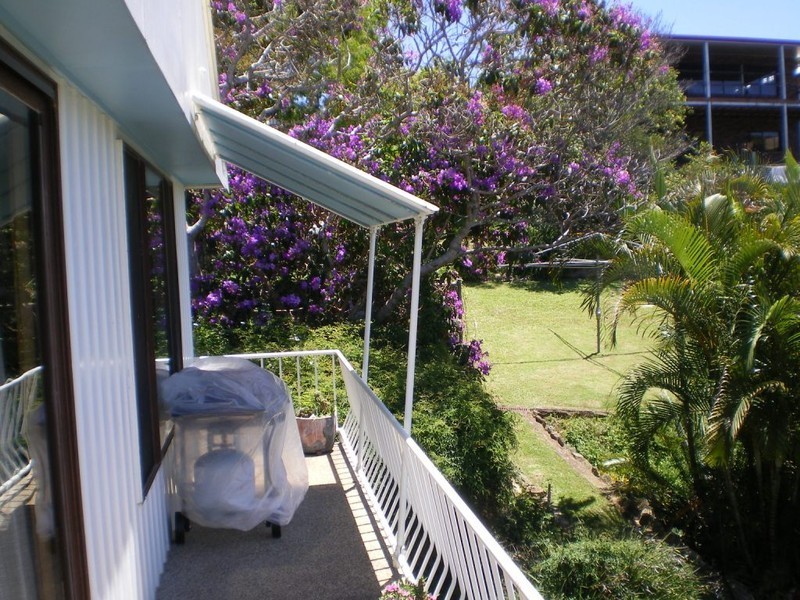 33 Meadow Crescent, Nambucca Heads NSW 2448