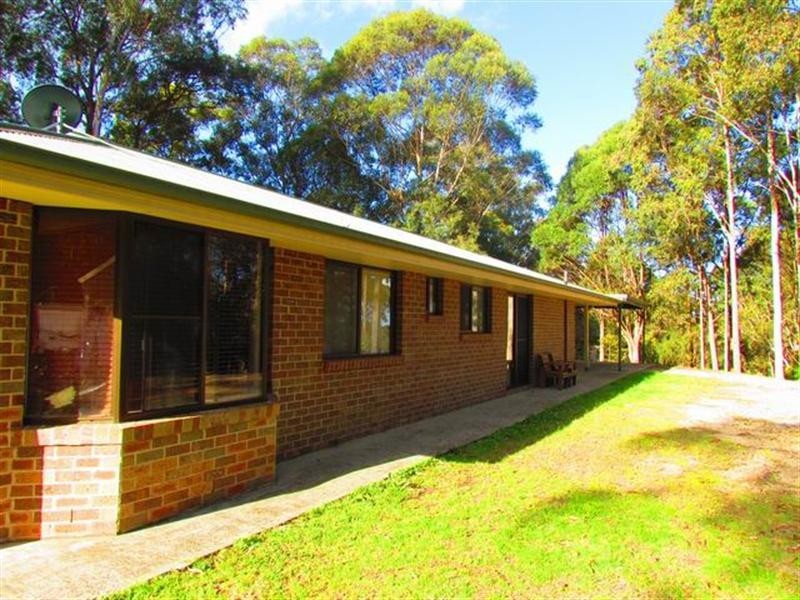 17 Ridgewood Drive, Raleigh NSW 2454