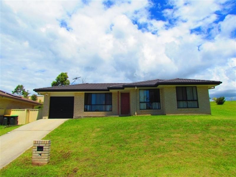 15 Laura Place, Macksville NSW 2447