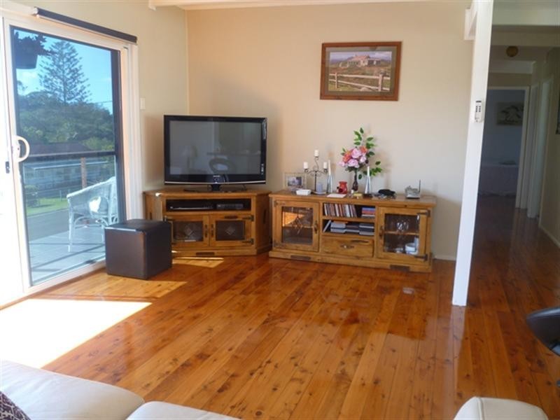 49 Pilot Street, Urunga NSW 2455