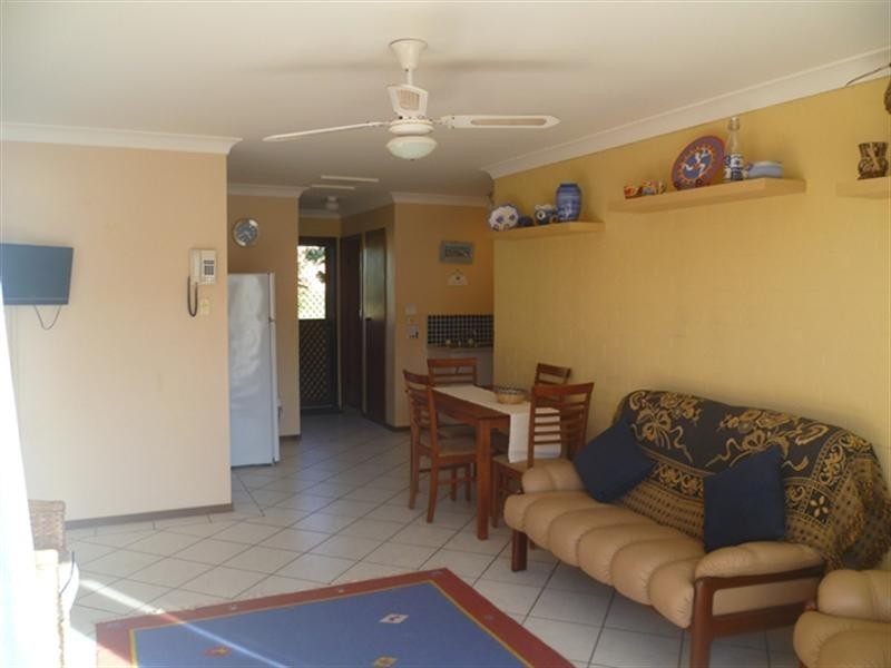 2/36 Waratah Street, Scotts Head NSW 2447