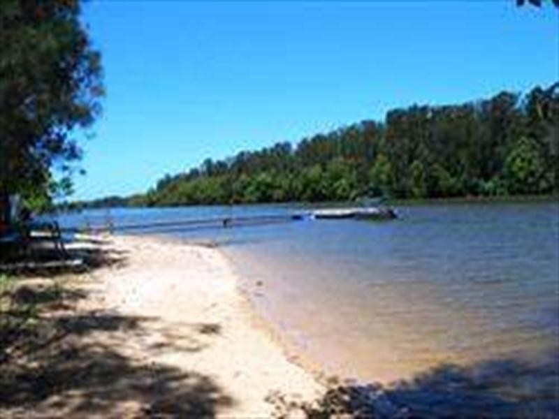 Site 98 Nambucca River Tourist Park,, Macksville NSW 2447