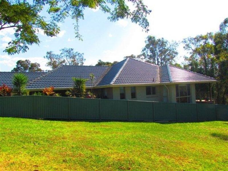 12 Edgewater Drive, Nambucca Heads NSW 2448