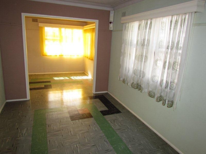 12 Nambucca Street, Macksville NSW 2447