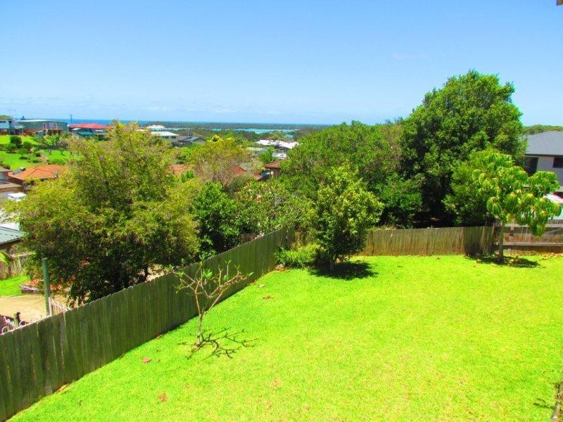 13 Pelican Crescent, Nambucca Heads NSW 2448