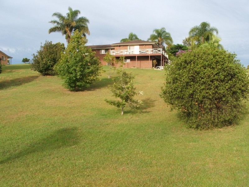 61 Preston Drive, Macksville NSW 2447