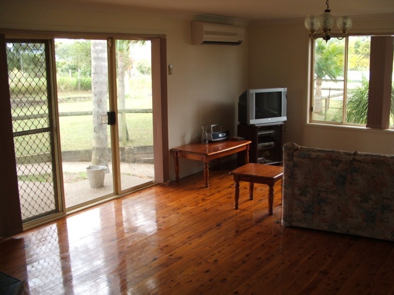 61 Preston Drive, Macksville NSW 2447