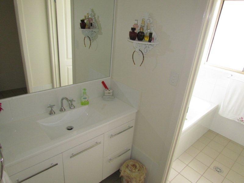 6 Susanah Place, Macksville NSW 2447