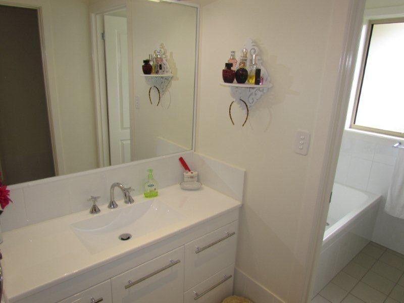 6 Susanah Place, Macksville NSW 2447