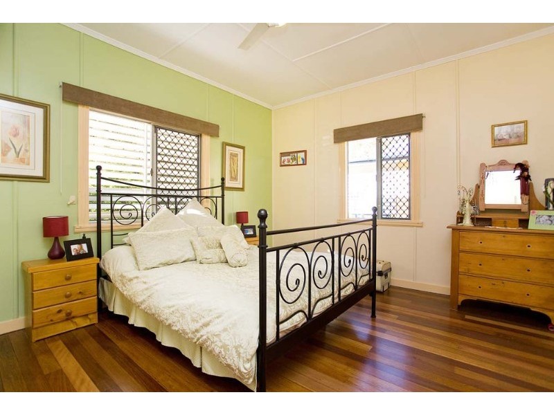 77 Norton Street, Upper Mount Gravatt QLD 4122