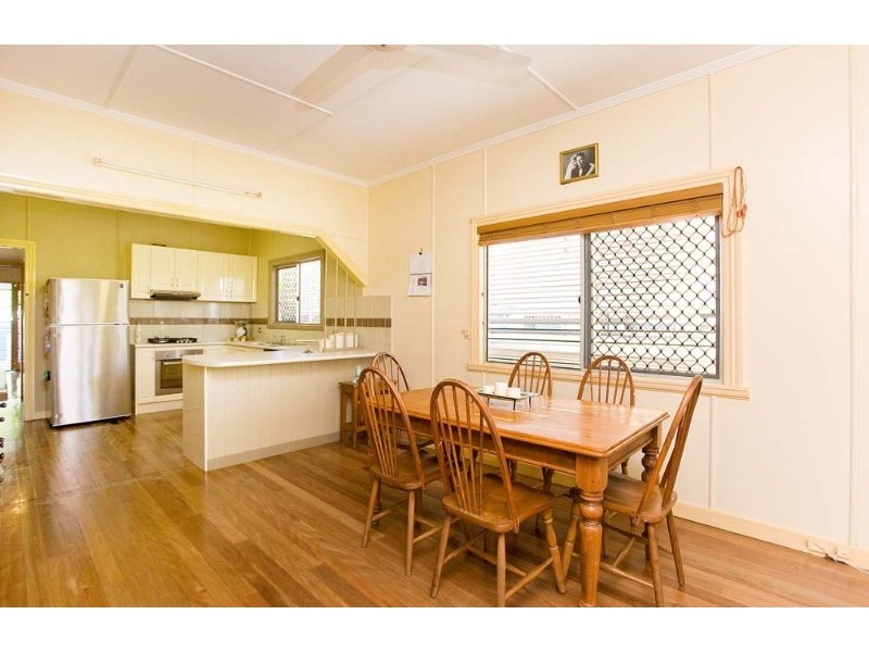 77 Norton Street, Upper Mount Gravatt QLD 4122