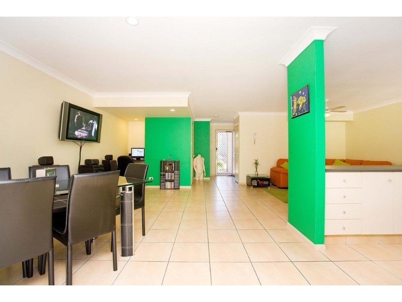 1 Coelia Court, Carrara QLD 4211