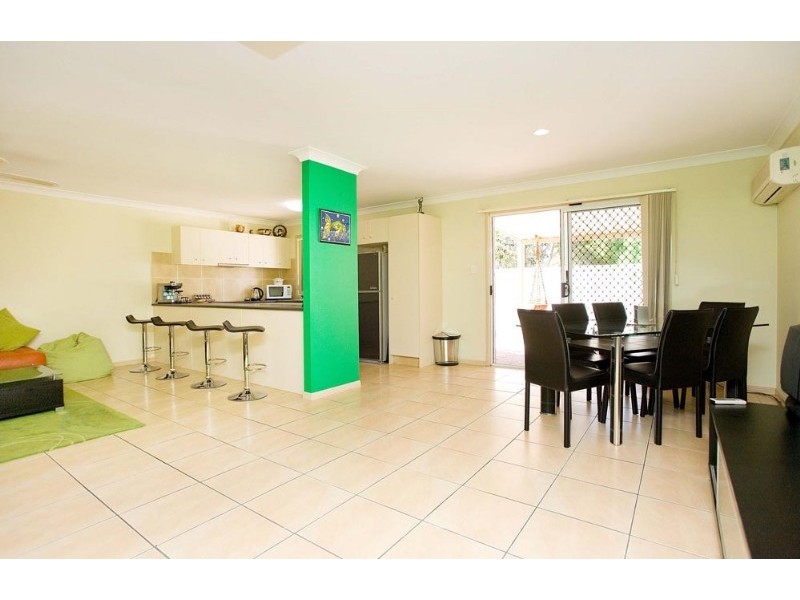 1 Coelia Court, Carrara QLD 4211