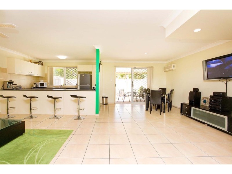 1 Coelia Court, Carrara QLD 4211