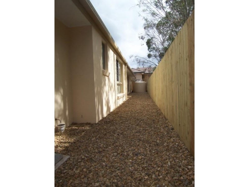 28 Michigan Place, Parkinson QLD 4115