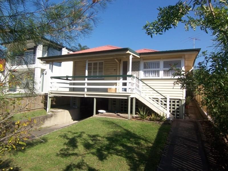 47 Lancaster Street, Coorparoo QLD 4151