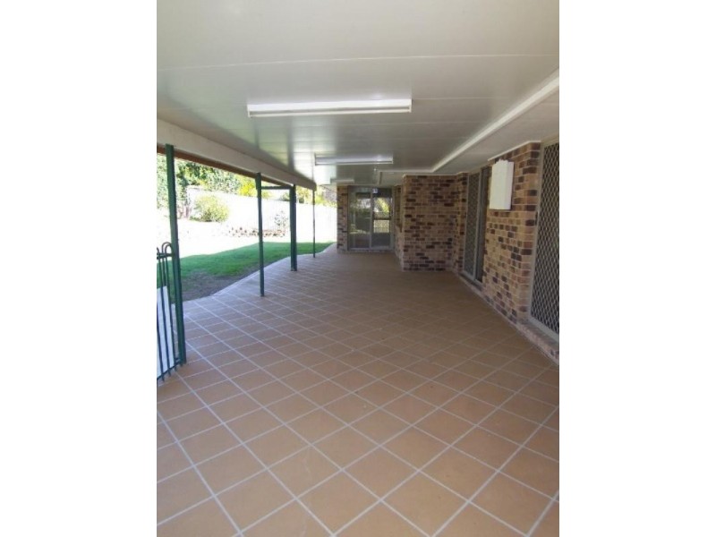 12 St Clair Crescent, Wishart QLD 4122