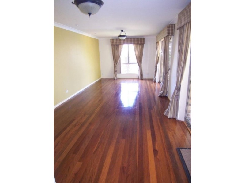 12 St Clair Crescent, Wishart QLD 4122