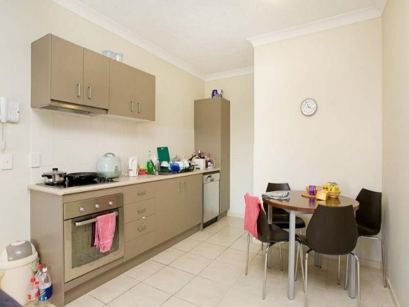 42/1848 Logan Road, Upper Mount Gravatt QLD 4122