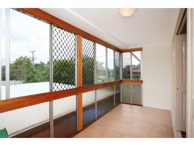 101 Wadley Street, Macgregor QLD 4109