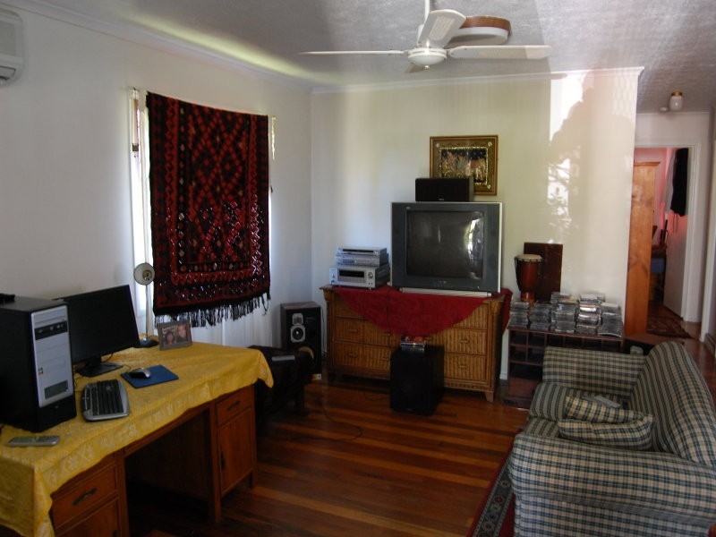 6 Albert Street, Woodridge QLD 4114