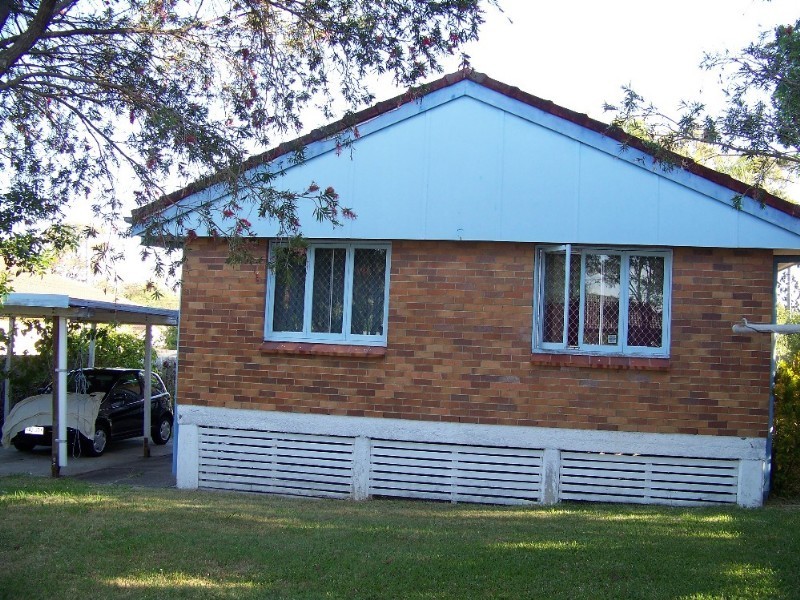 6 Albert Street, Woodridge QLD 4114