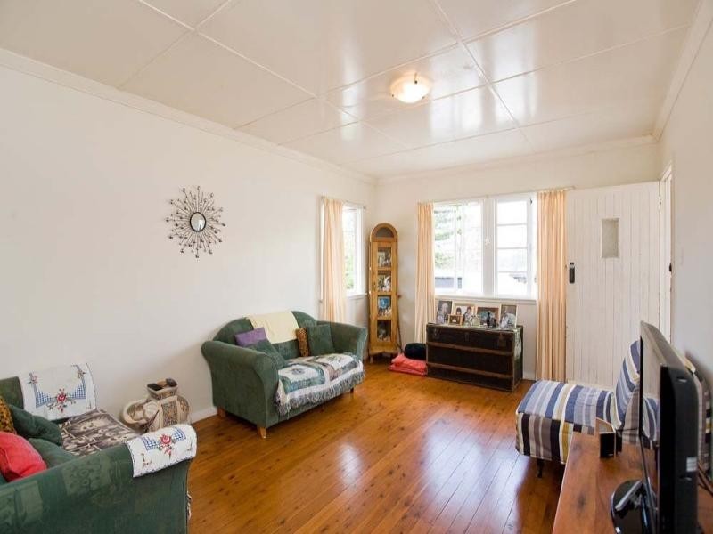 49 Besley Street, Mount Gravatt East QLD 4122