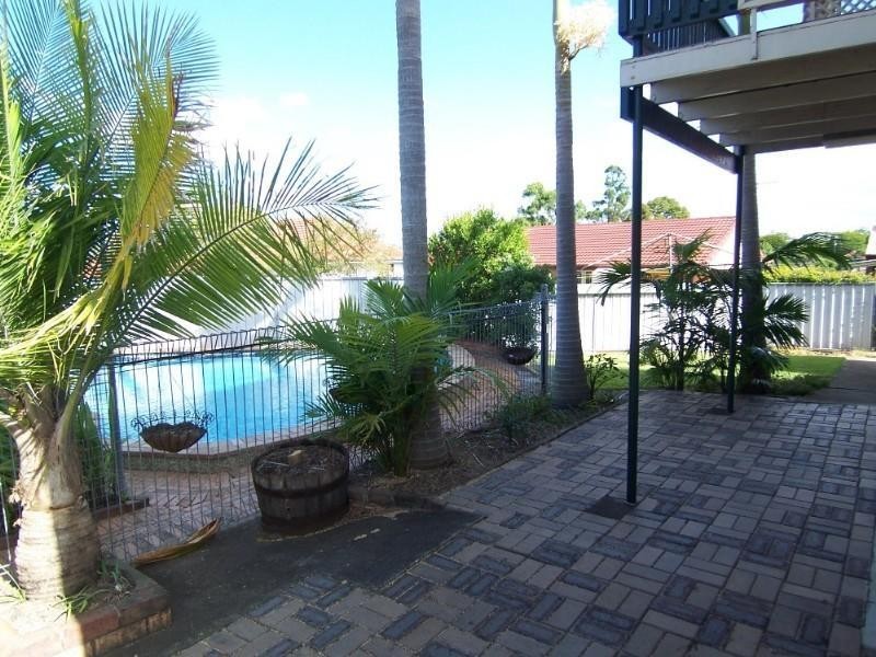 12 Hillgrove Street, Upper Mount Gravatt QLD 4122