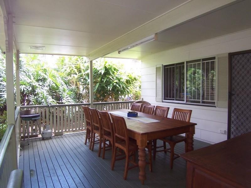 77 Crewe Street, Mount Gravatt East QLD 4122