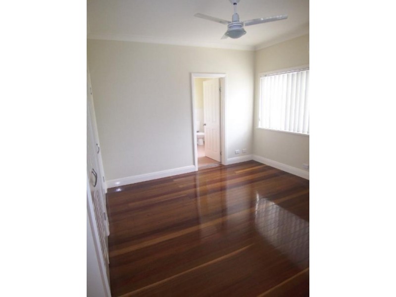 60 Samuel Street, Camp Hill QLD 4152