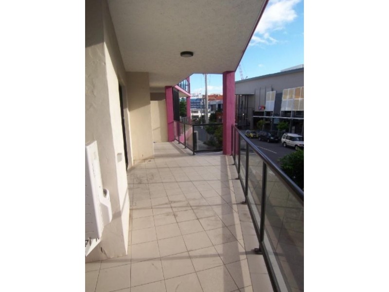 203/20 Sanders Street, Upper Mount Gravatt QLD 4122