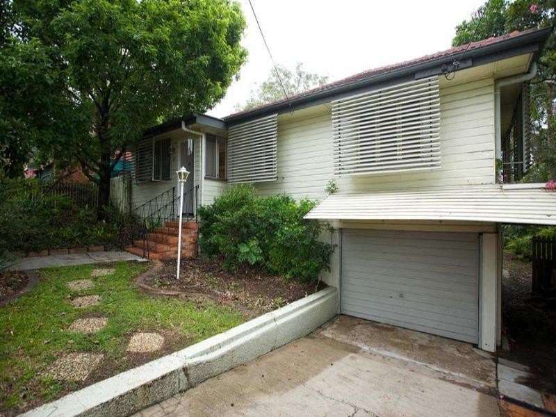 9 Newnham Road, Mount Gravatt East QLD 4122