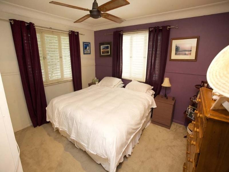 9 Newnham Road, Mount Gravatt East QLD 4122