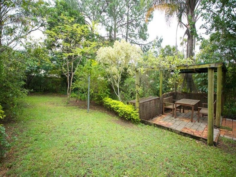 9 Newnham Road, Mount Gravatt East QLD 4122