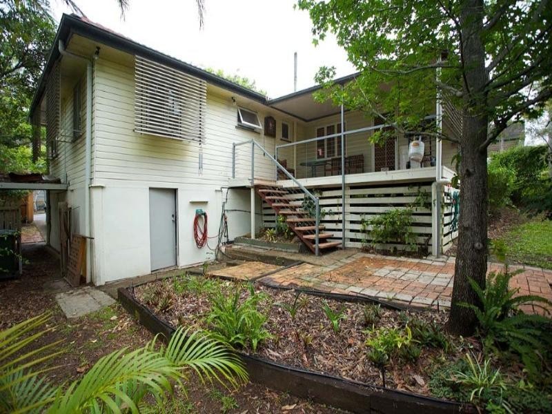 9 Newnham Road, Mount Gravatt East QLD 4122