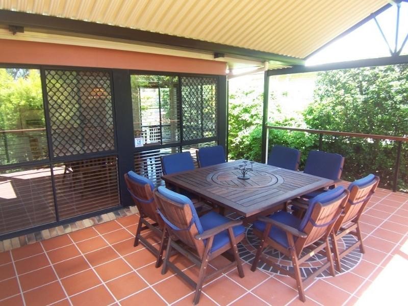 98 Greenwood Street, Wishart QLD 4122