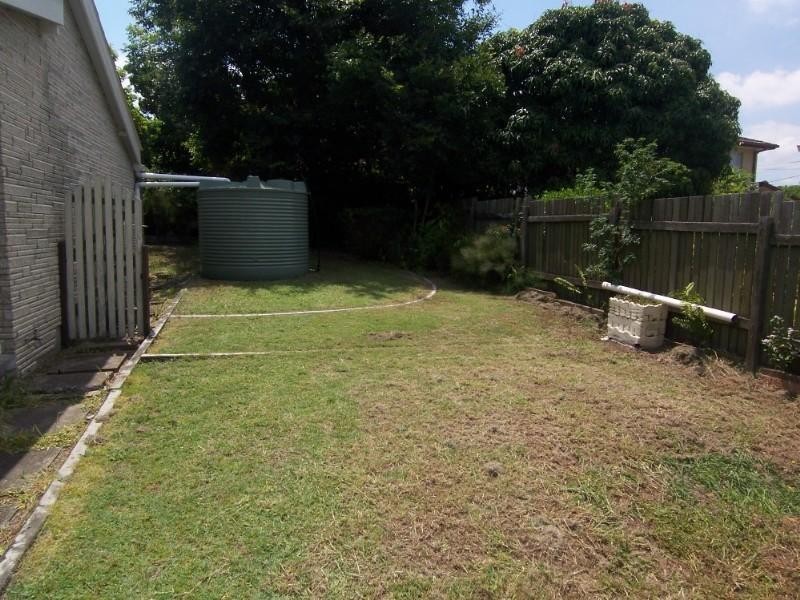 3 Westland Street, Macgregor QLD 4109