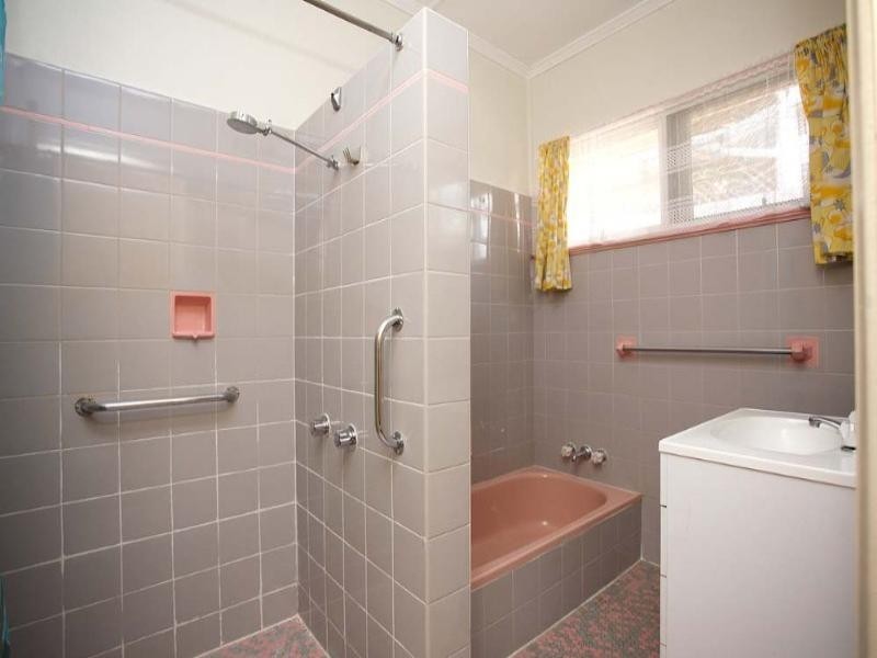 99 Eyre Street, Mount Gravatt East QLD 4122