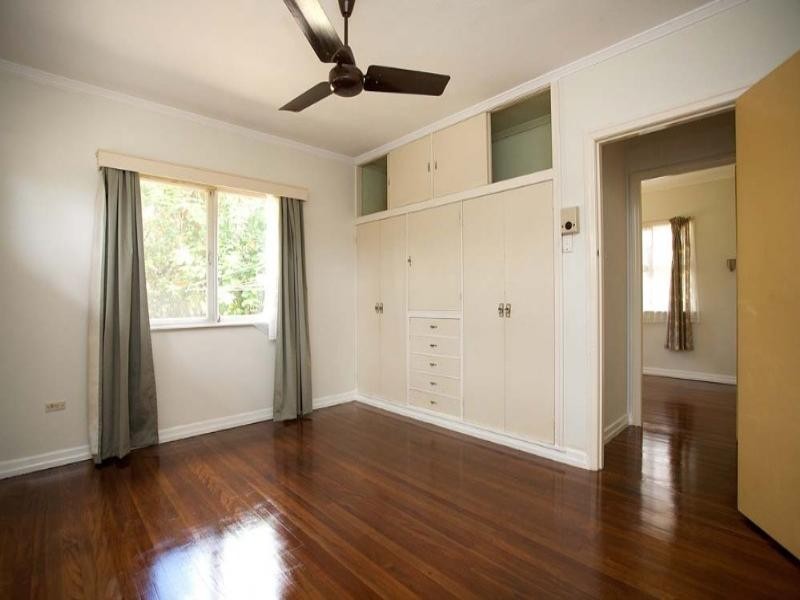 99 Eyre Street, Mount Gravatt East QLD 4122