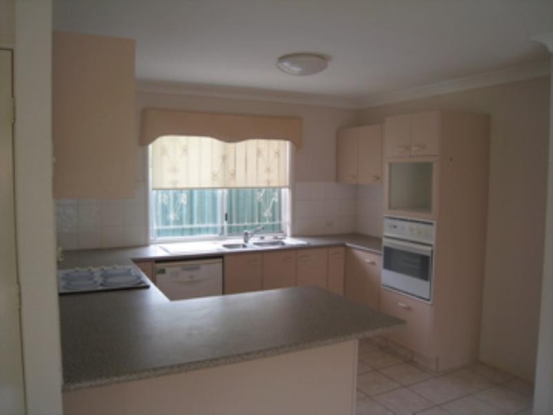 12 Hill Road, Runcorn QLD 4113