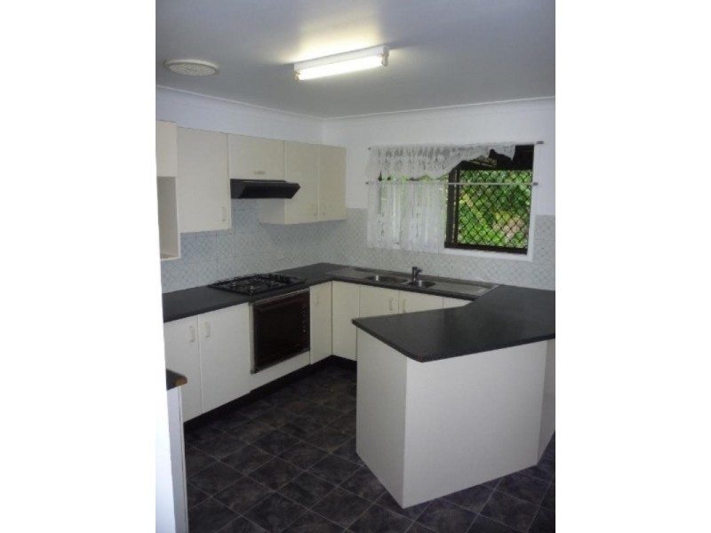 376 Mt Gravatt-Capalaba Road, Wishart QLD 4122