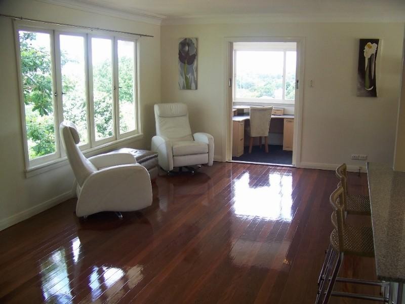 98 Gatton Street, Mount Gravatt East QLD 4122