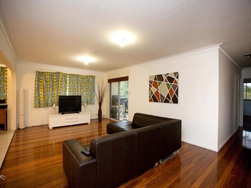 43 Meckiff Street, Upper Mount Gravatt QLD 4122